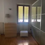 A Due Passi Da Piazza Siena