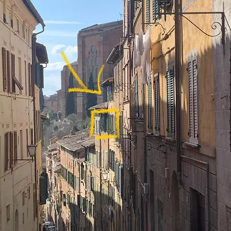 A Due Passi Da Piazza Siena