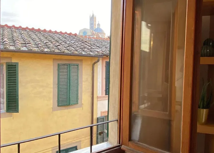 A Due Passi Da Piazza 锡耶纳